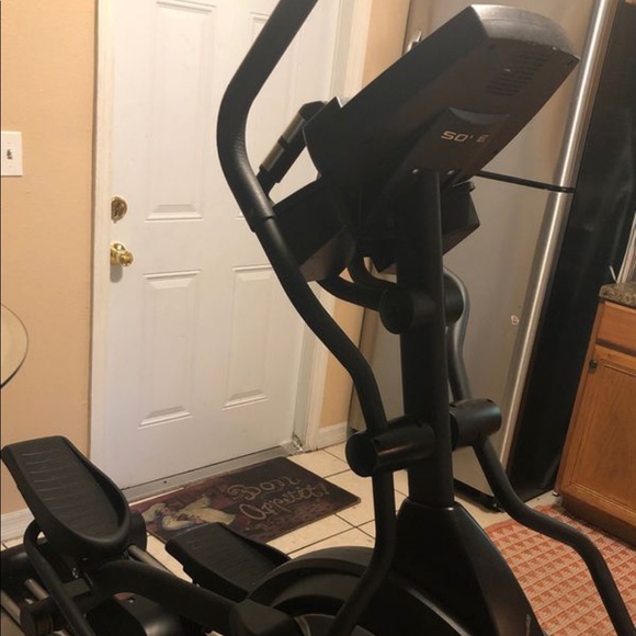 Exercising Machine - Picture 2 of 5